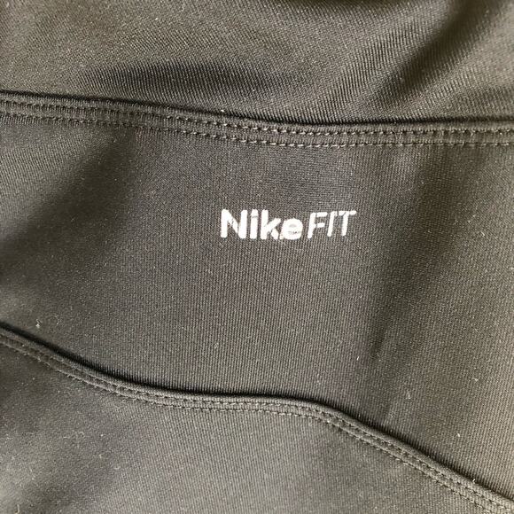 Nike Fit Dry black workout capris size medium - Picture 6 of 6